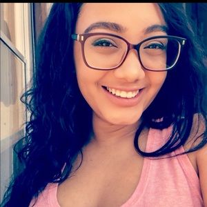 Meet your Posher, Kiara